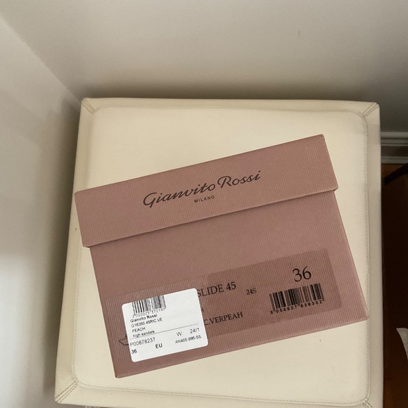 Gianvito Rossi mules - Picture 4 of 5